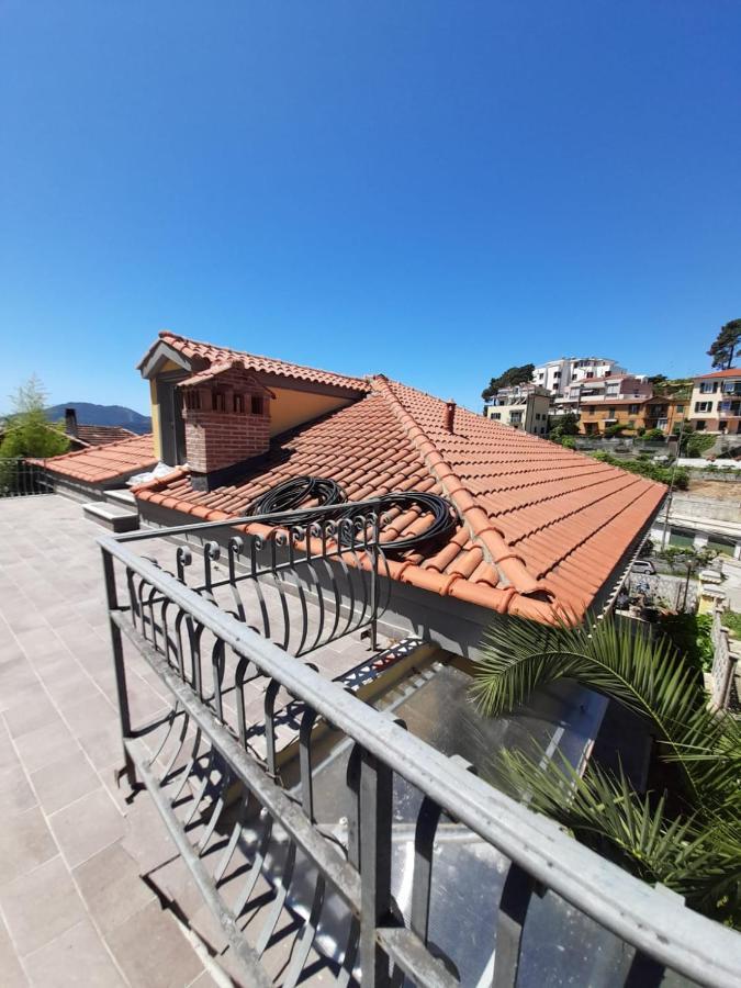 Atena La Spezia Exterior foto